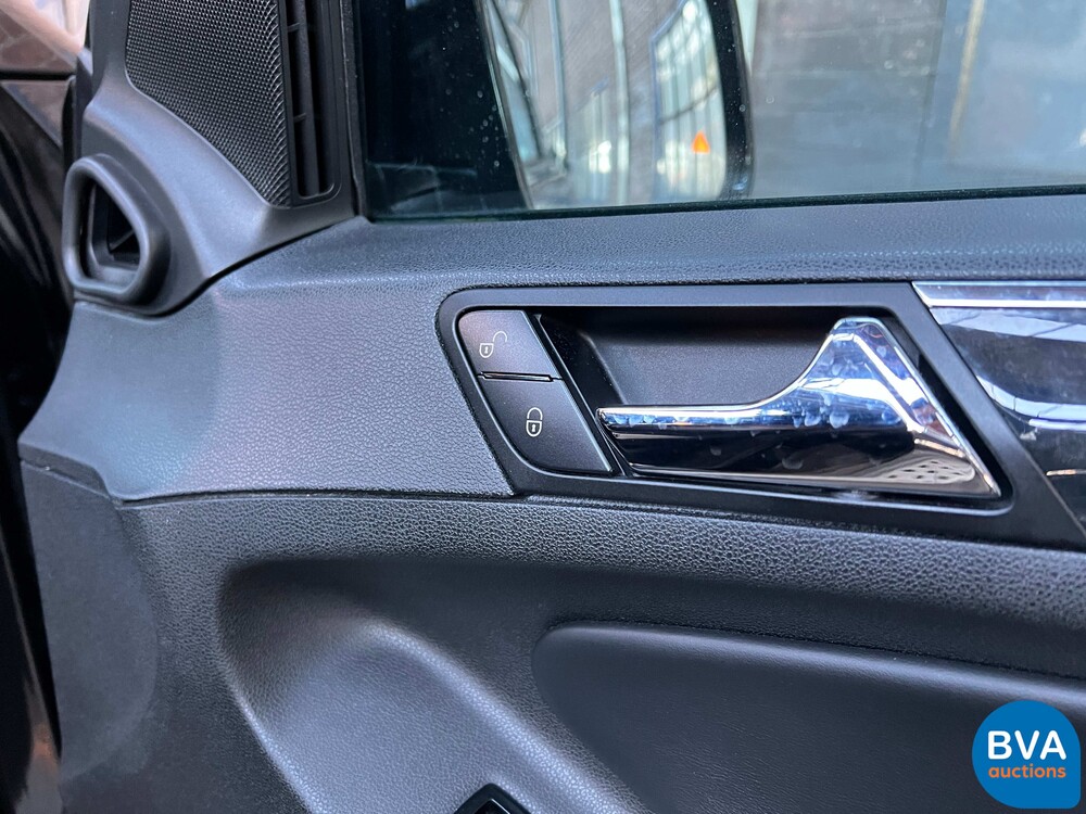 Mercedes-Benz ML63 AMG 510 PS 2010, P-957-FP.