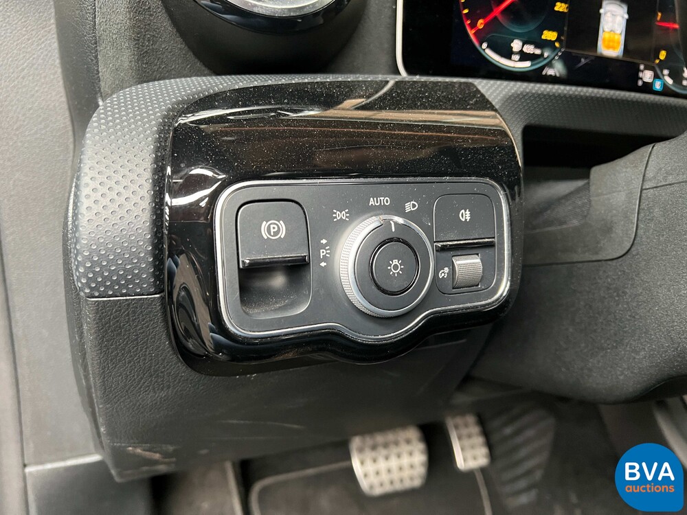 Mercedes-Benz A180d AMG Launch Edition A-klasse 116pk 2019, H-855-XK