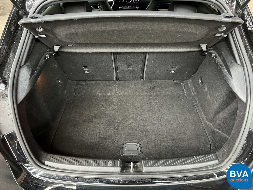 Mercedes-Benz A180d AMG Launch Edition A-klasse 116pk 2019, H-855-XK