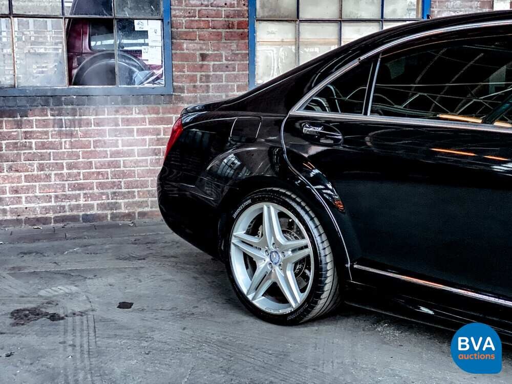 Mercedes S63 AMG Lang 5.5 V8 544 PS 2013.