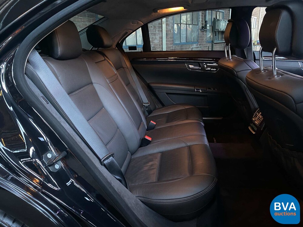 Mercedes S63 AMG Lang 5.5 V8 544 PS 2013.