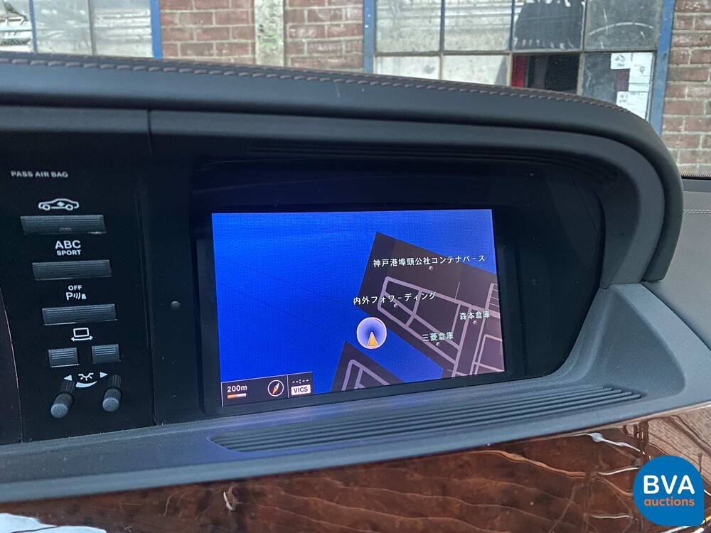 Mercedes S63 AMG Lang 5.5 V8 544 PS 2013.