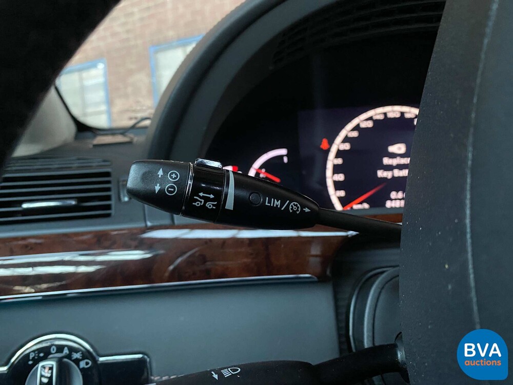 Mercedes S63 AMG Lang 5.5 V8 544 PS 2013.