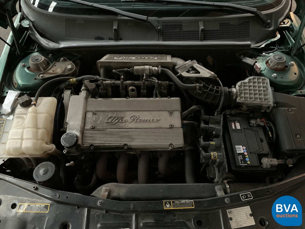 Alfa Romeo 155 1.8 T-Spark S 126pk 1996 -Org. NL-, NS-DT-57.