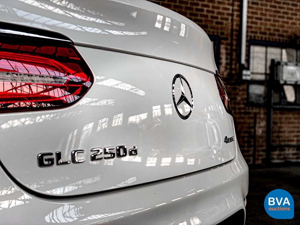 Mercedes-Benz GLC250d Coupe AMG 4Matic Edition 1 204pk 2017 -Org. NL-, KZ-713-T