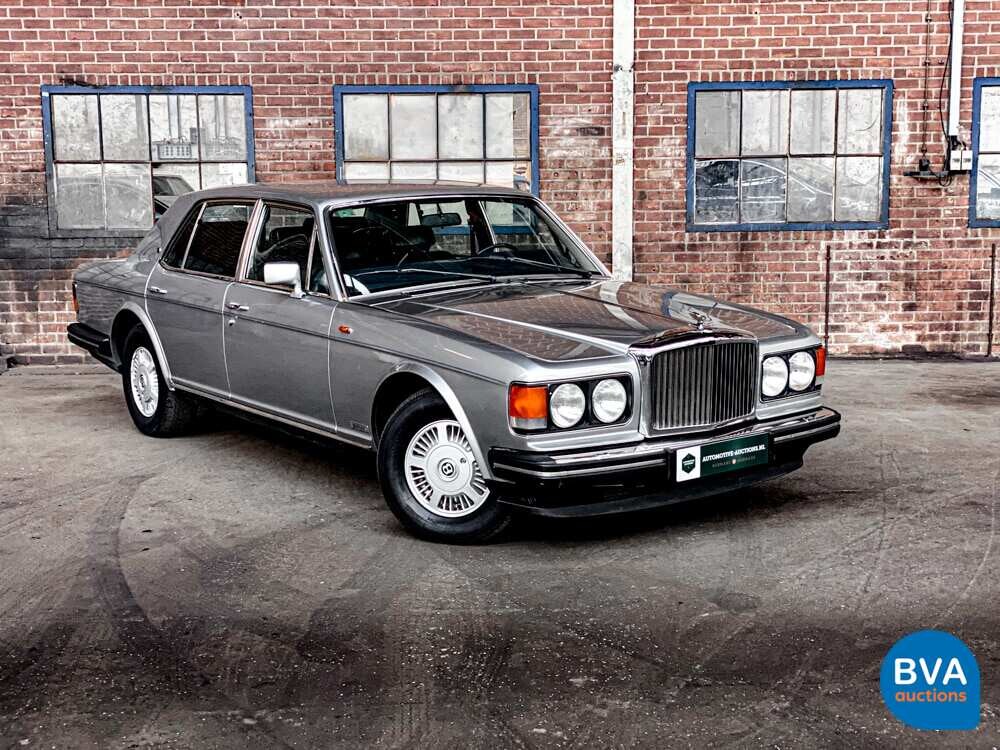 Bentley Acht 6.8 215 PS 1989.