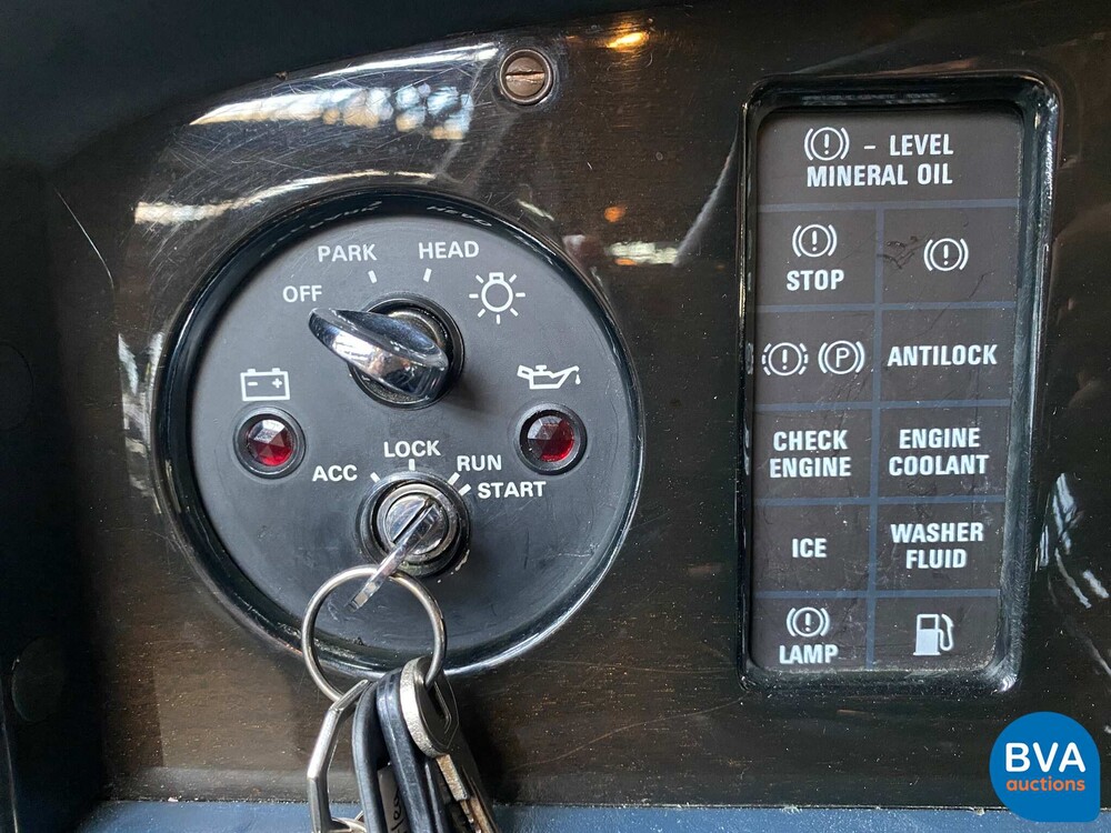 Bentley Acht 6.8 215 PS 1989.