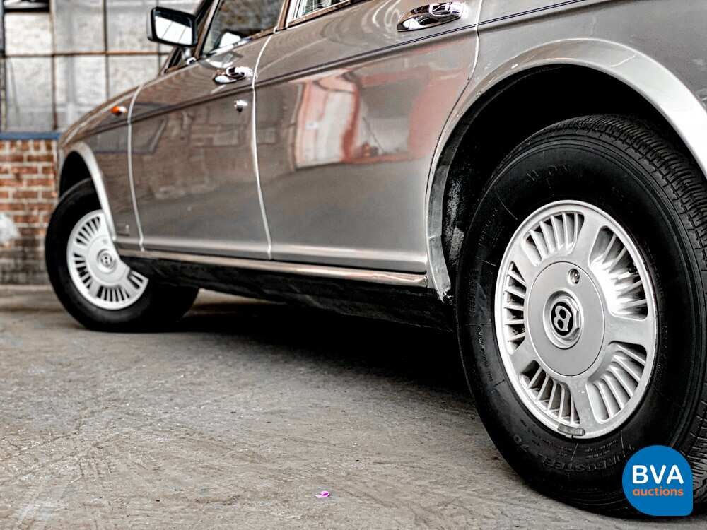 Bentley Acht 6.8 215 PS 1989.
