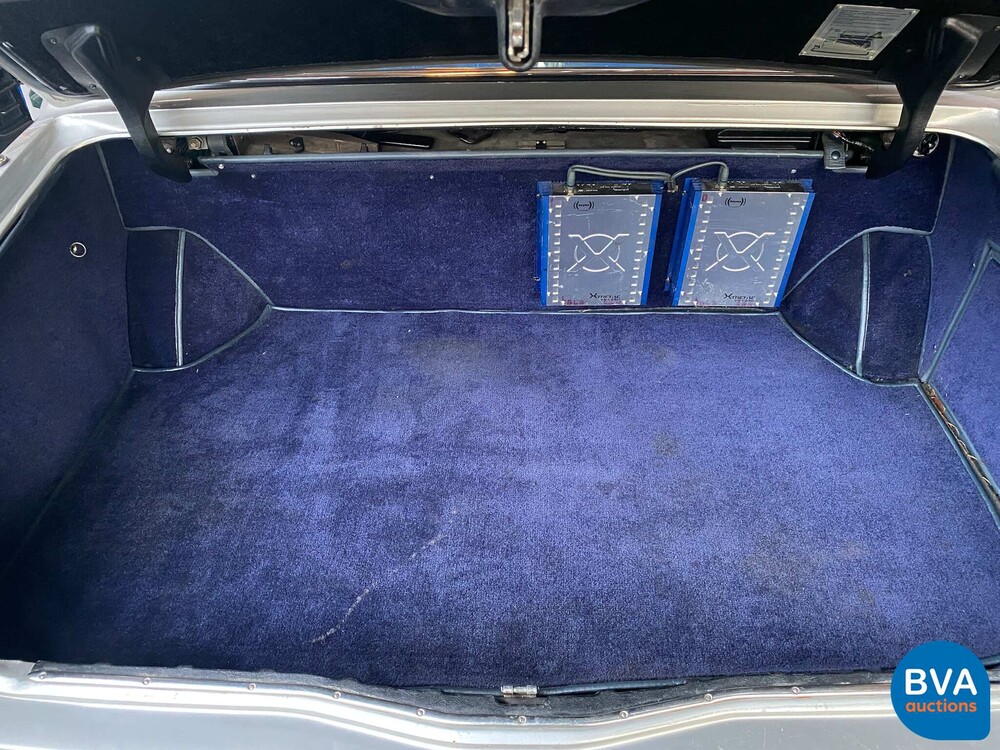 Bentley Acht 6.8 215 PS 1989.