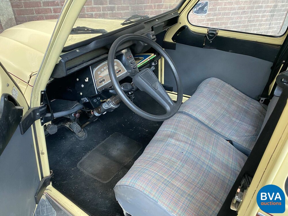 Citroen 2CV6 Special Club S6 Dolly 1987, RJ-84-ZR.