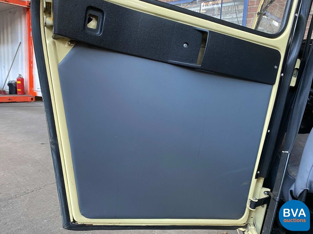 Citroen 2CV6 Special Club S6 Dolly 1987, RJ-84-ZR.