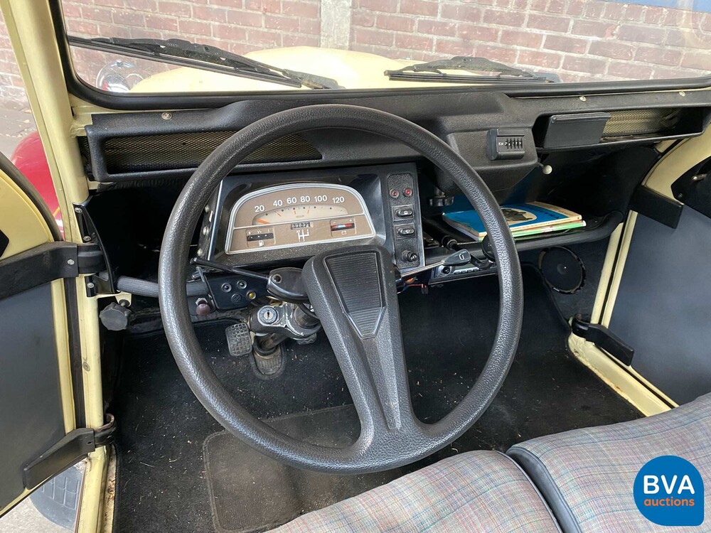 Citroen 2CV6 Special Club S6 Dolly 1987, RJ-84-ZR.