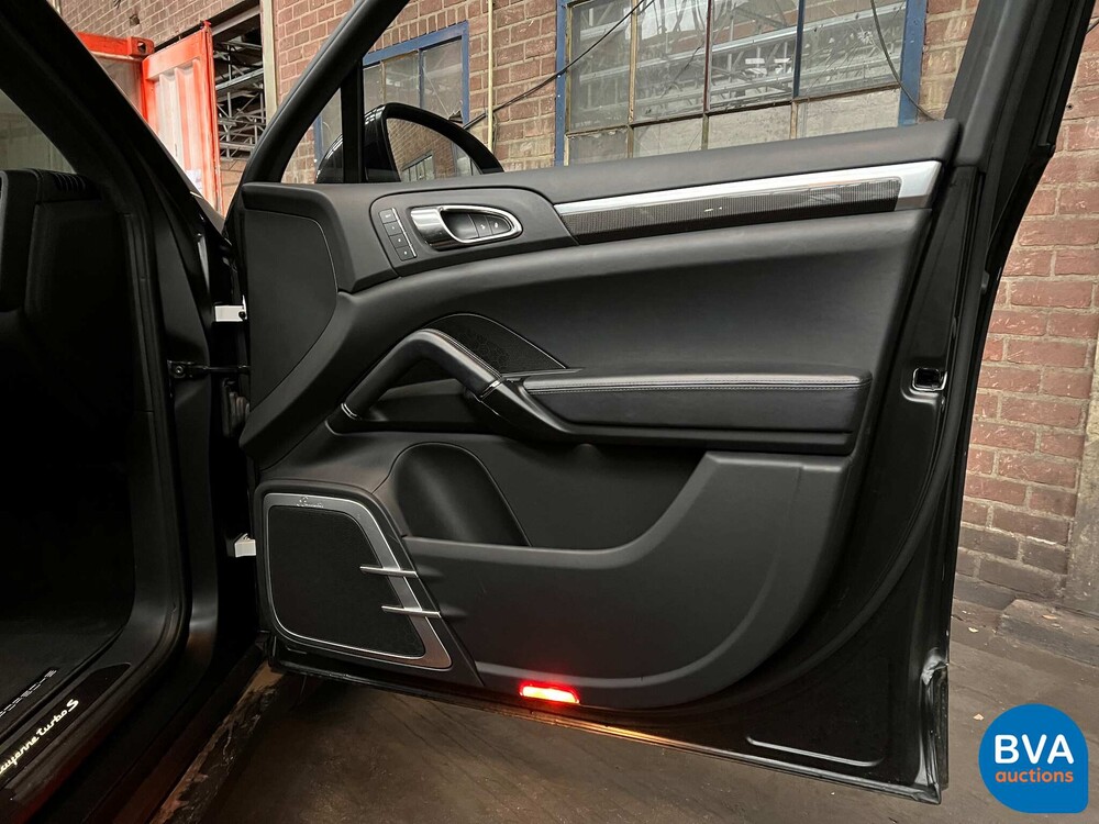 Porsche Cayenne TECHART MAGNUM 720 PS 4.8 Turbo S FACELIFT 2015, H-549-GX.