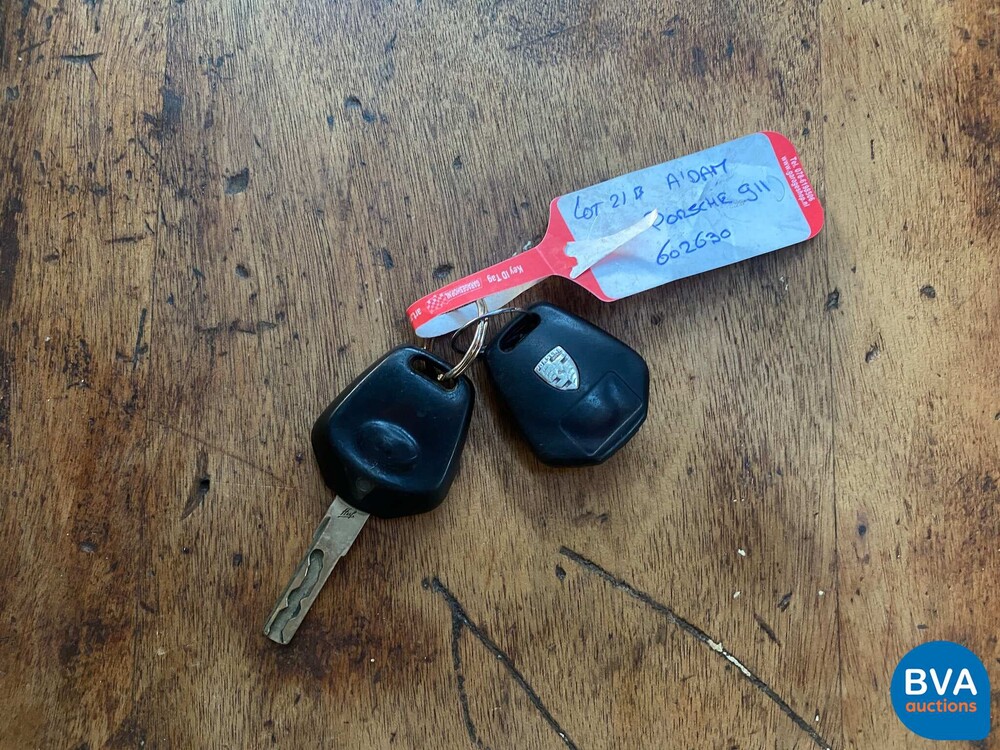 Porsche 911 996 3.4 Carrera 300PS 1998 -YOUNGTIMER-.