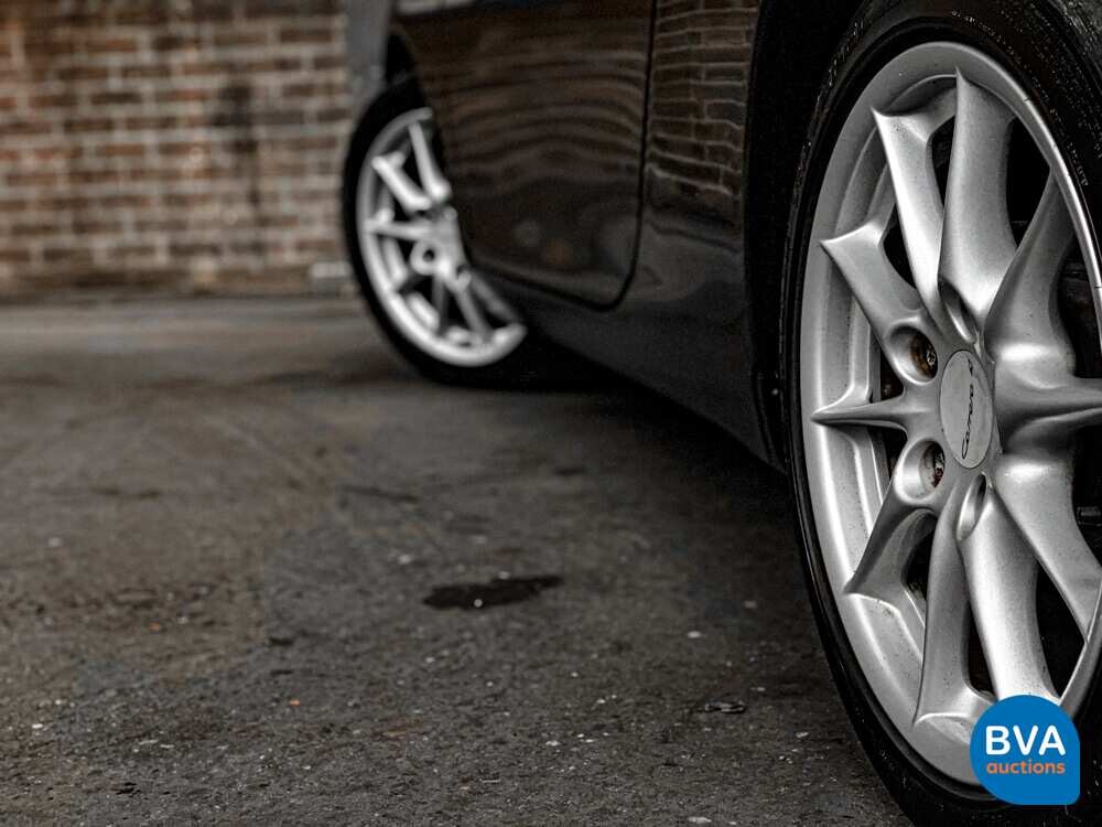 Porsche 911 996 3.6 Carrera 4 320PS 2003 -YOUNGTIMER-.