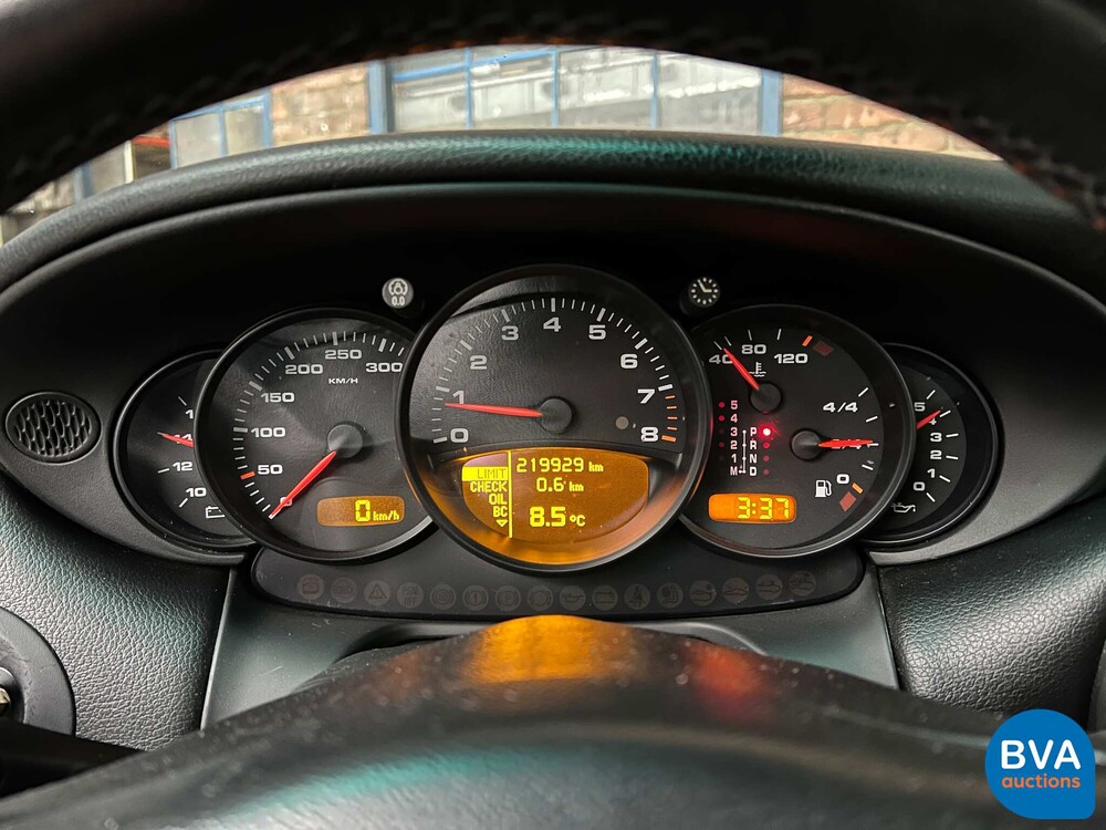Porsche 911 996 3.6 Carrera 4 320PS 2003 -YOUNGTIMER-.
