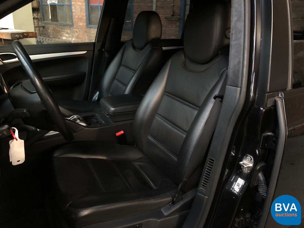 Porsche Cayenne Turbo 4.8 V8 500PS 2007 -YOUNGTIMER-.