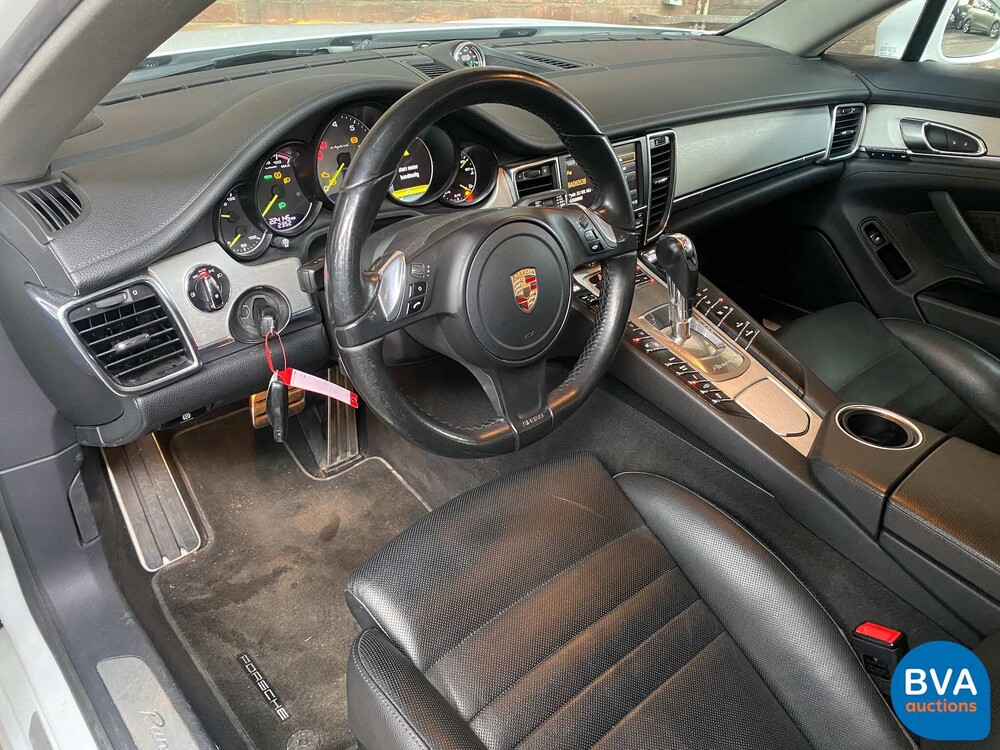 Porsche Panamera S E-Hybrid 416pk SportChrono 2014 -Org NL-, 5-TDZ-03.