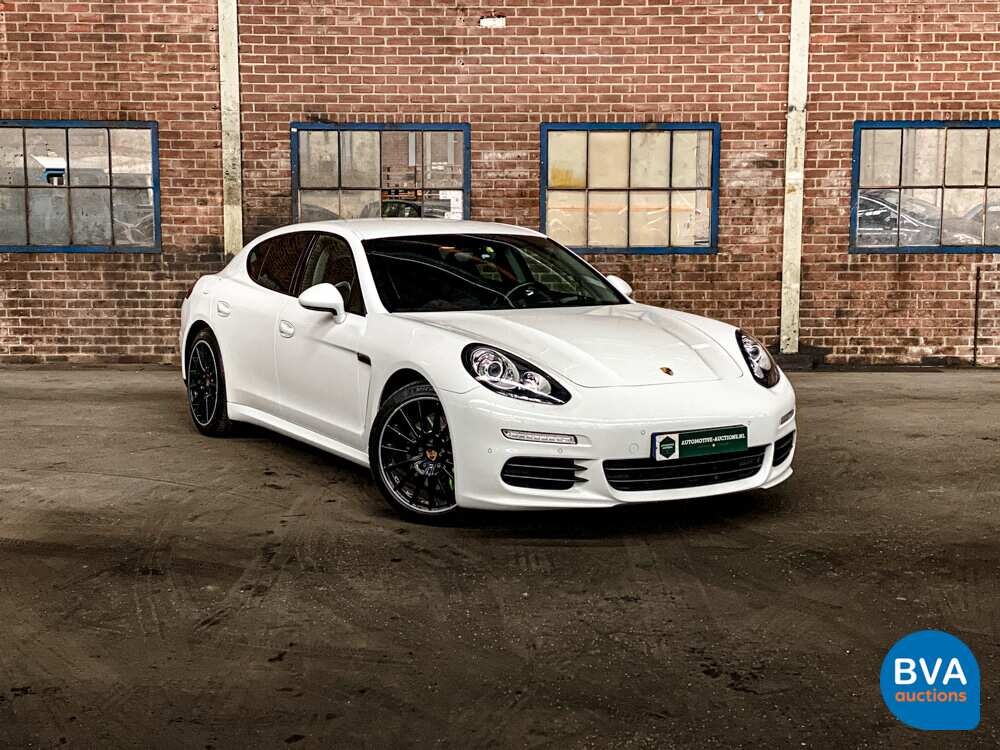 Porsche Panamera S E-Hybrid 416pk SportChrono 2014 -Org NL-, 5-TDZ-03.