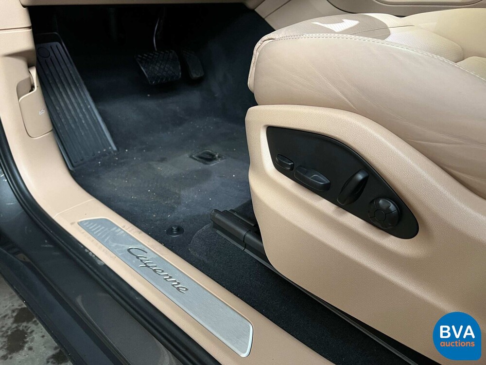 Porsche Cayenne 3.0 E-Hybrid 462PS 2021 -GARANTIE-, N-758-SX.