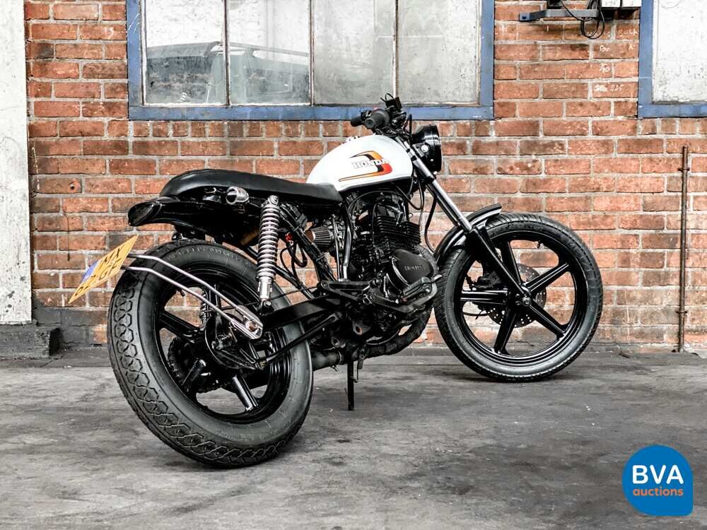 Honda Tour CB 250 Two Fifty 19 PS 1996, MX-62-GF.