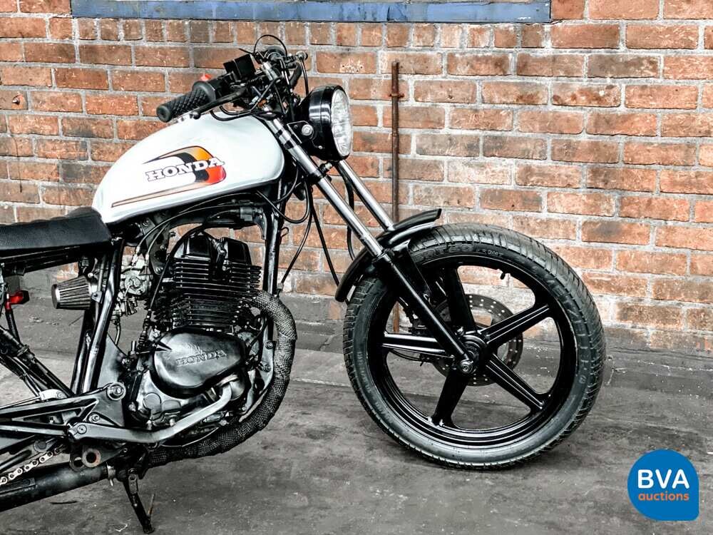 Honda Tour CB 250 Two Fifty 19 PS 1996, MX-62-GF.