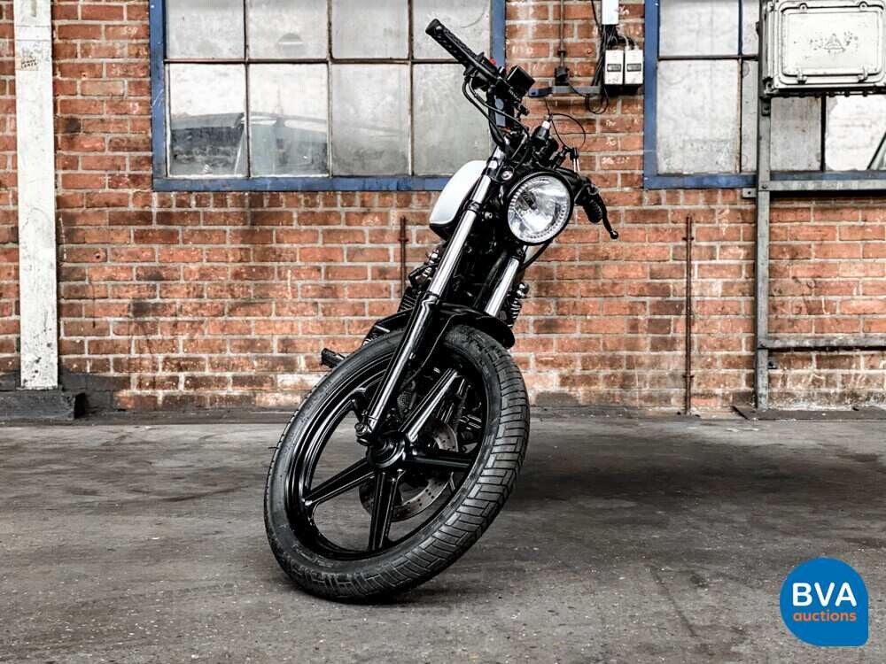 Honda Tour CB 250 Two Fifty 19 PS 1996, MX-62-GF.