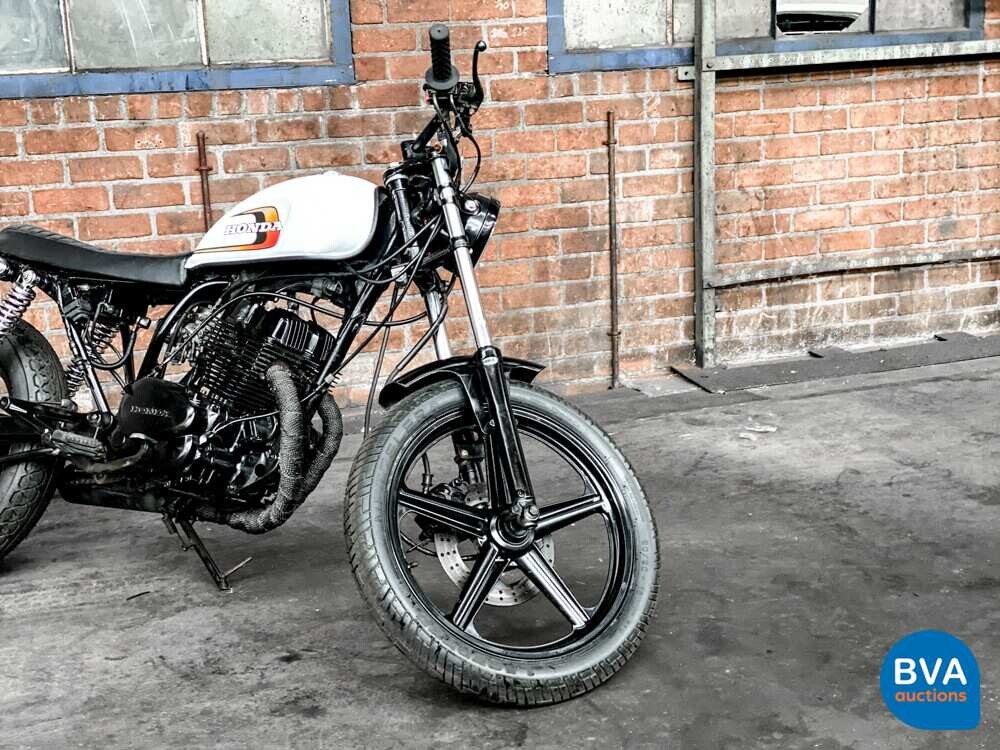 Honda Tour CB 250 Two Fifty 19 PS 1996, MX-62-GF.