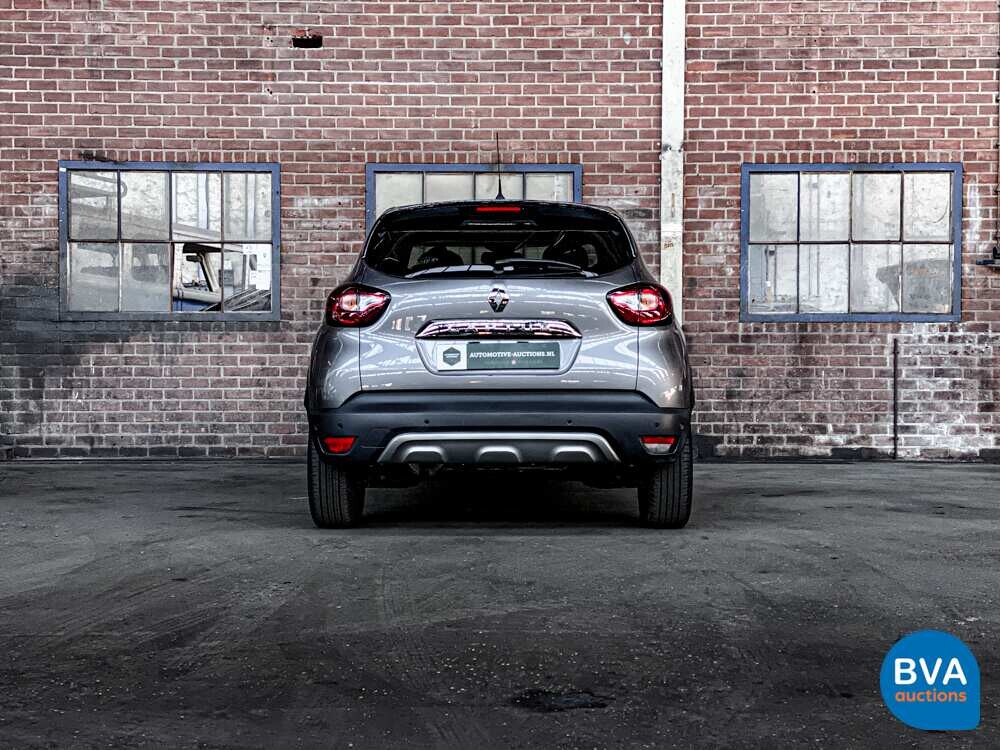 Renault Capture 1.2 Tce Bose 118 PS 2018, P-996-FP.