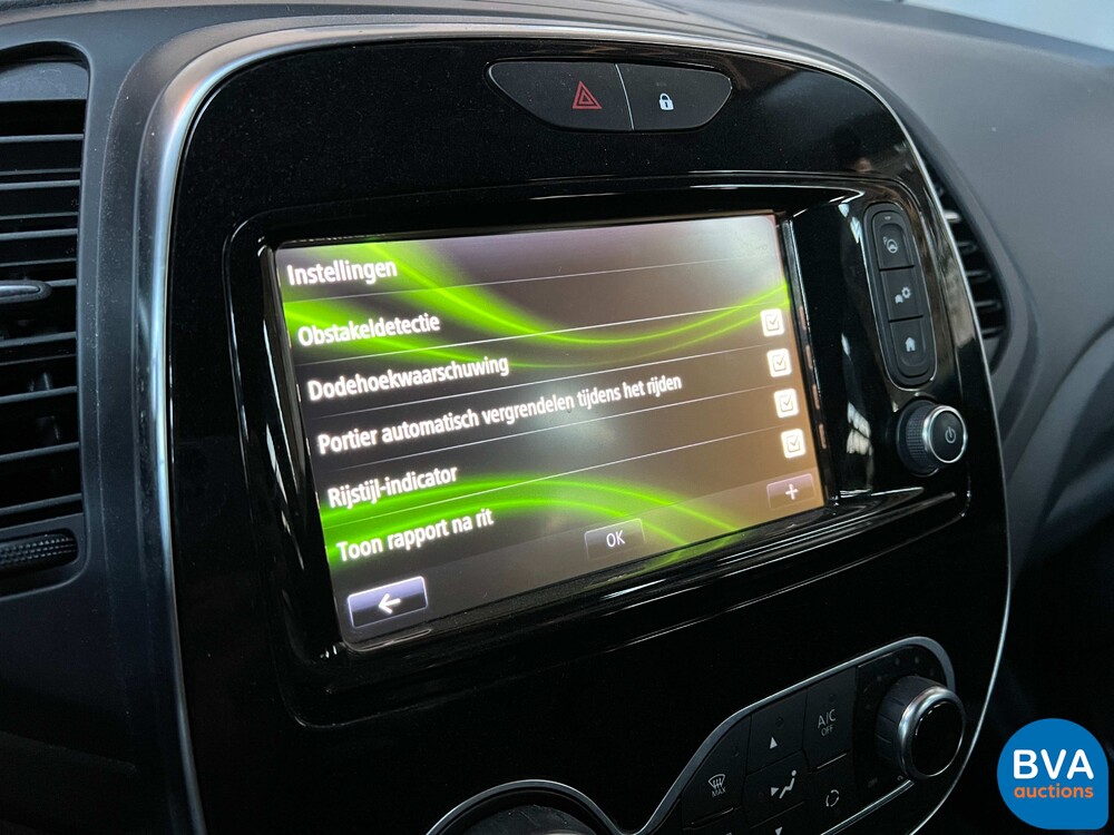 Renault Capture 1.2 Tce Bose 118 PS 2018, P-996-FP.