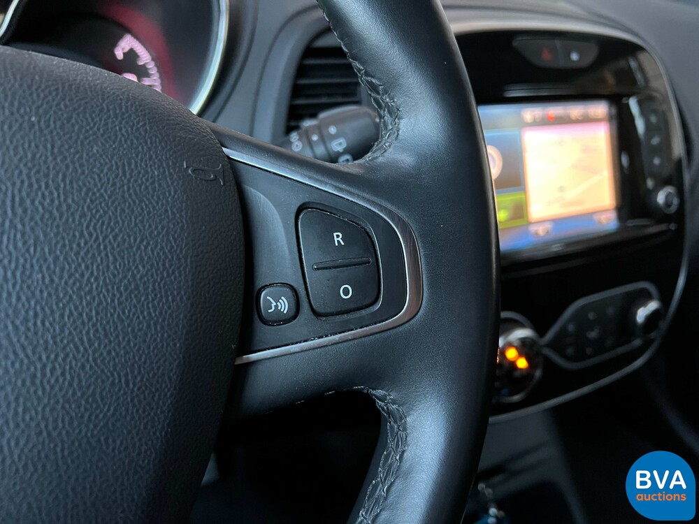 Renault Capture 1.2 Tce Bose 118 PS 2018, P-996-FP.