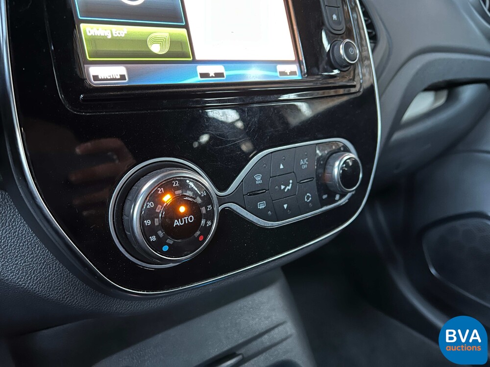 Renault Capture 1.2 Tce Bose 118 PS 2018, P-996-FP.