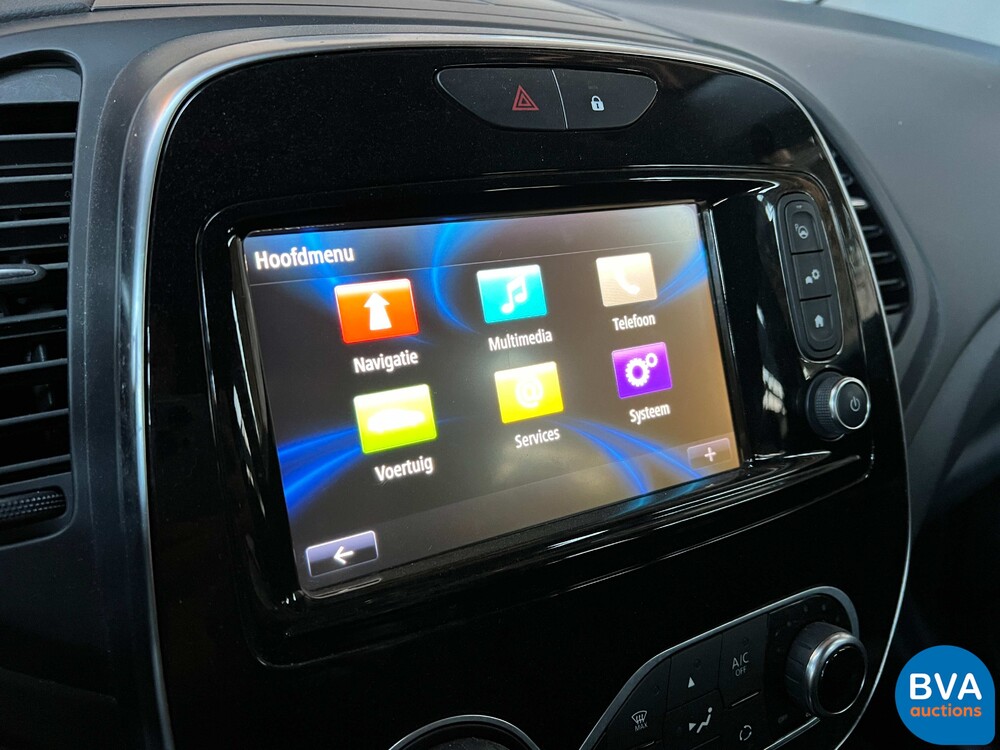 Renault Capture 1.2 Tce Bose 118 PS 2018, P-996-FP.