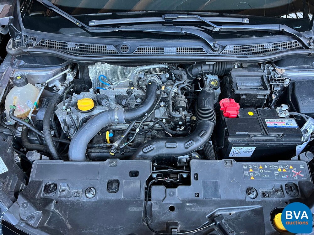 Renault Capture 1.2 Tce Bose 118 PS 2018, P-996-FP.