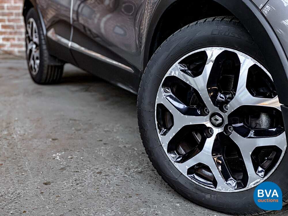 Renault Capture 1.2 Tce Bose 118 PS 2018, P-996-FP.