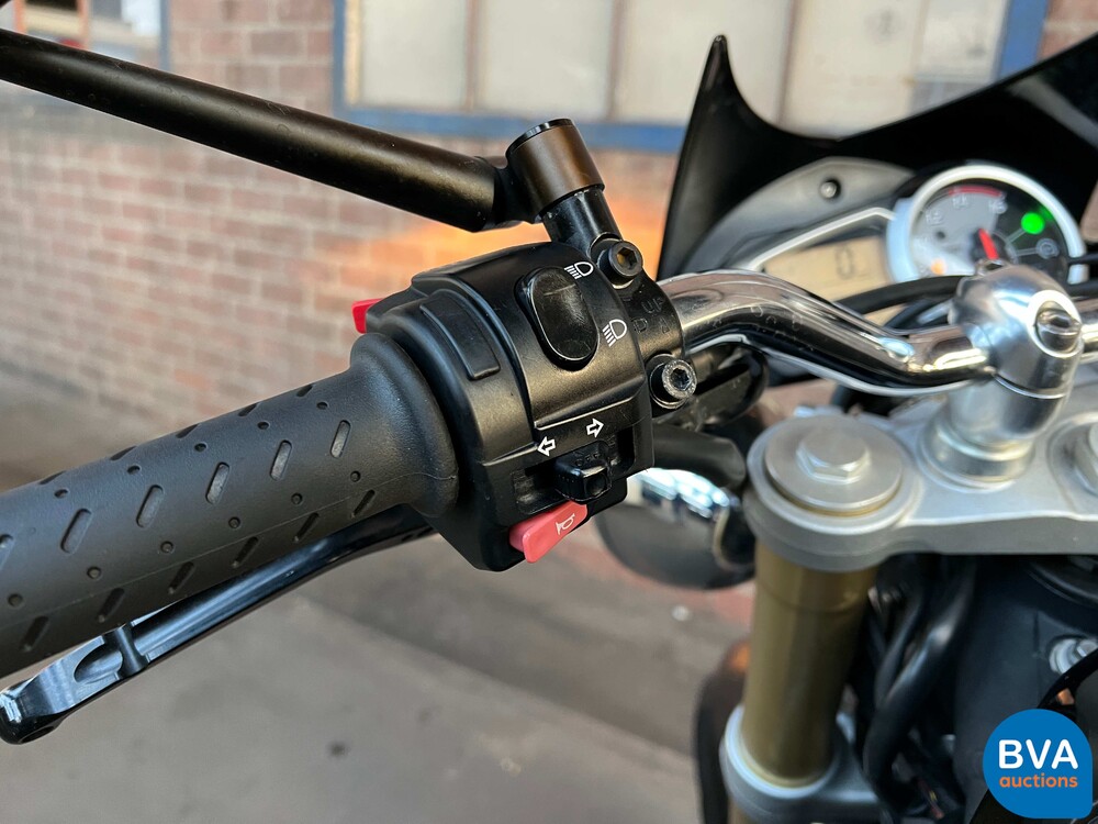 Triumph Street Triple 675 Naked 78 PS 2009, 86-MD-FJ.