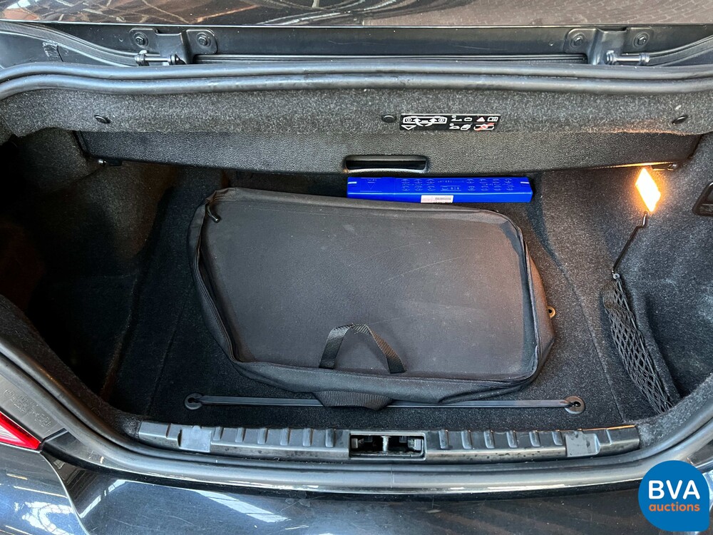 BMW 118i Cabrio High Executive 1er 143PS 2010 -Org. NL-, 39-KNT-4.