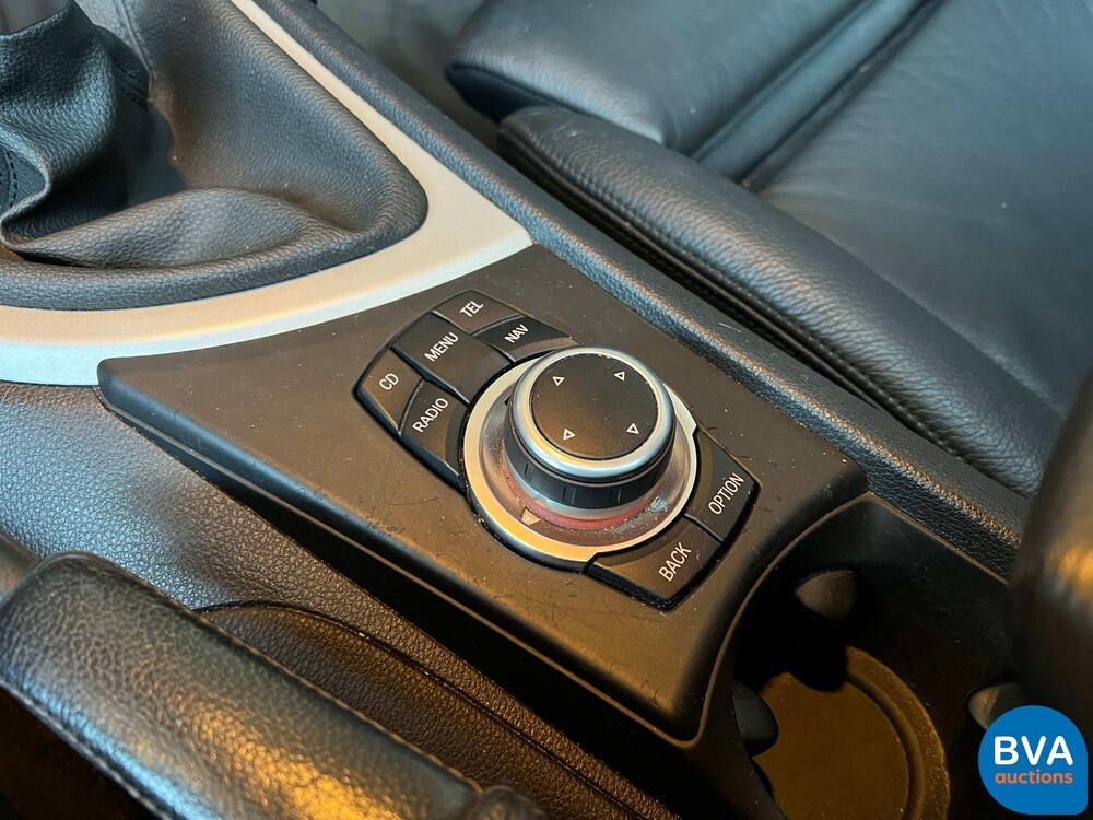 BMW 118i Cabrio High Executive 1er 143PS 2010 -Org. NL-, 39-KNT-4.