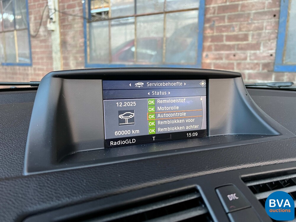 BMW 118i Cabrio High Executive 1er 143PS 2010 -Org. NL-, 39-KNT-4.