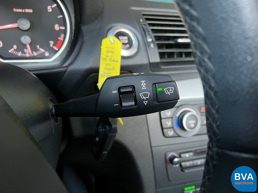 BMW 118i Cabrio High Executive 1er 143PS 2010 -Org. NL-, 39-KNT-4.