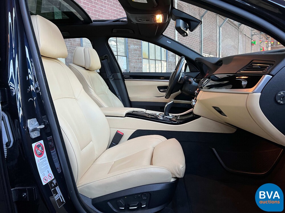 BMW M550 xDrive M-Sport 5er Touring 381PS 2013, H-398-BN.