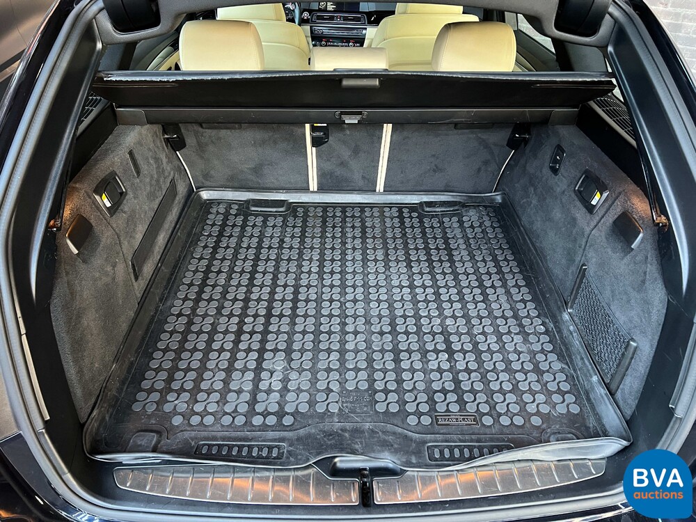 BMW M550 xDrive M-Sport 5er Touring 381PS 2013, H-398-BN.