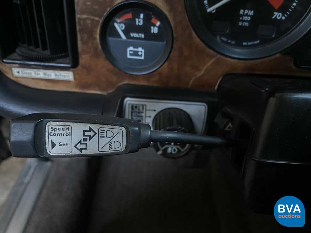 Daimler Double Six 5.3 V12 295 PS 1982, 63-TGV-6.