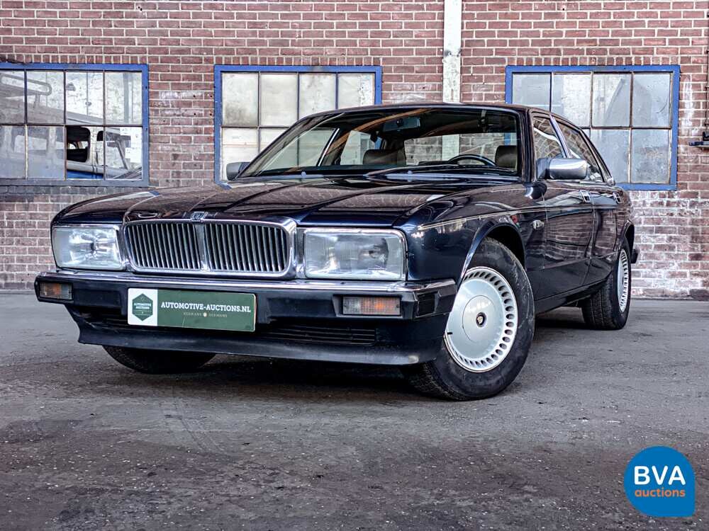 Jaguar Souverän 4.0 226PS 1989 -Org. NL-, XV-48-RG.