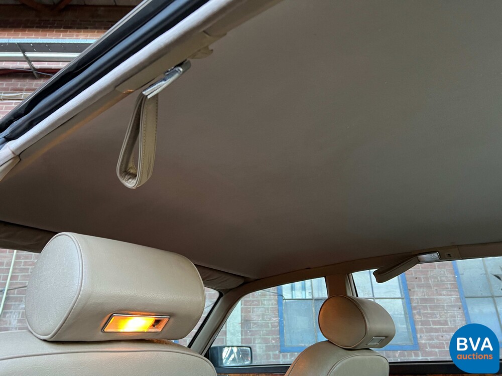 Jaguar Souverän 4.0 226PS 1989 -Org. NL-, XV-48-RG.