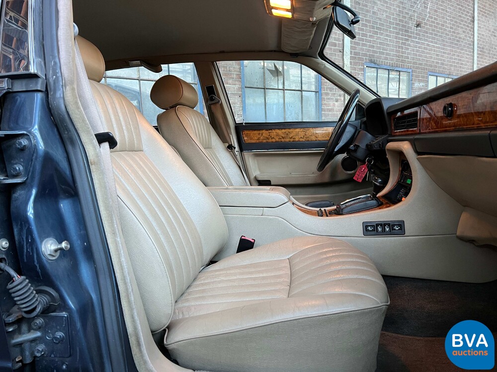 Jaguar Souverän 4.0 226PS 1989 -Org. NL-, XV-48-RG.