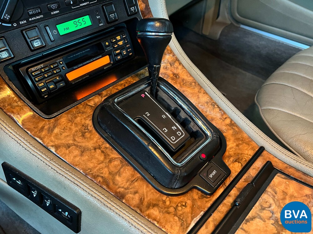 Jaguar Souverän 4.0 226PS 1989 -Org. NL-, XV-48-RG.