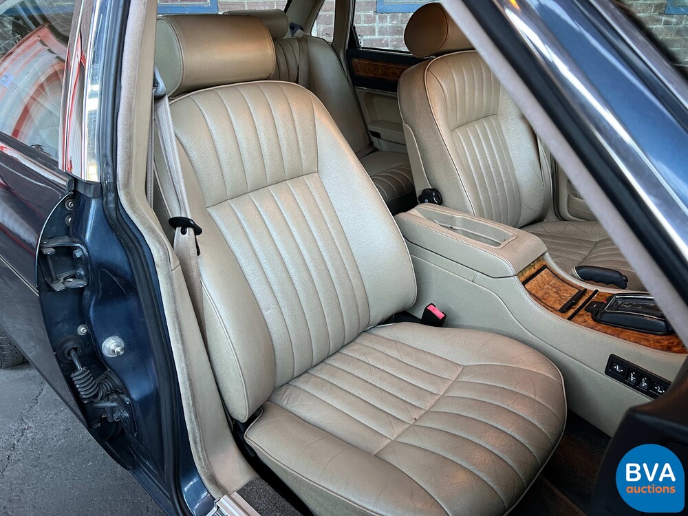 Jaguar Souverän 4.0 226PS 1989 -Org. NL-, XV-48-RG.