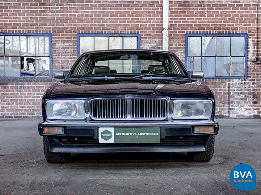 Jaguar Sovereign 4.0 226pk 1989 -Org. NL-, XV-48-RG