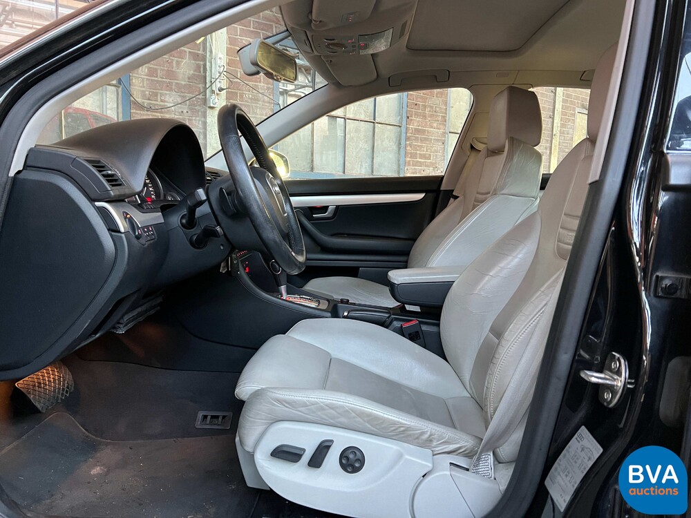 Audi S44.2 V8 Quattro ProLine 344PS 2005 -Org. NL-, 97-RB-XH.